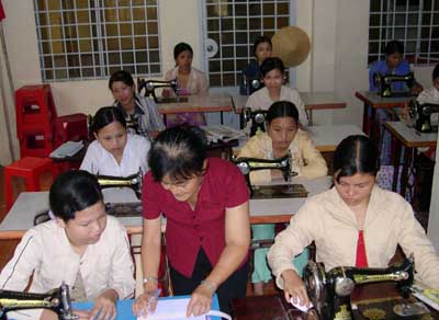 Thất nghiệp về quê cũng khó xin việc